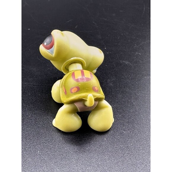 Littlest Pet Shop LPS Authentic Turtle #8 2004 Hasbro-1 - Picture 4 of 6